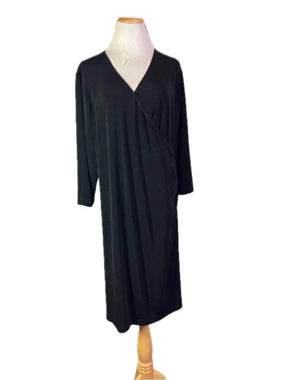 Chico's Travelers Size 3 (XL) Black Slinky Knit Pullover Dress Faux Wrap Stretch